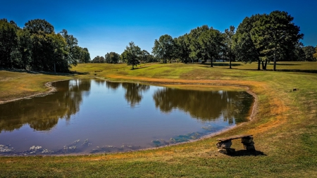 Picturesque Farm on the Arkansas River - image 30