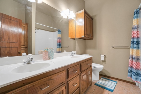 Home For Sale In Altus, Oklahoma - image 19