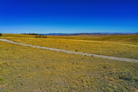 Mountain Oasis In Ranch Of The Rockies - image 23