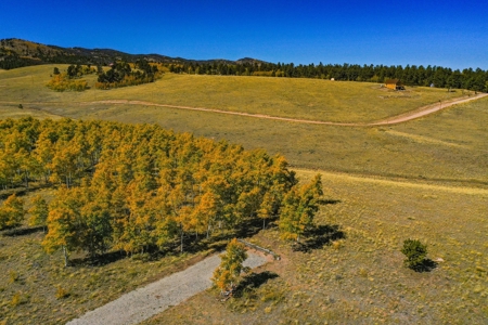 Mountain Oasis In Ranch Of The Rockies - image 44