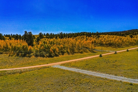 Mountain Oasis In Ranch Of The Rockies - image 30
