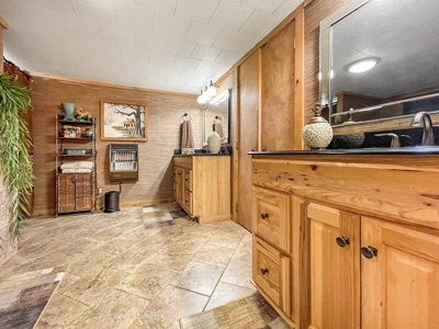 Rustic Home on 11.5 Acres in Catahoula Parish, LA - image 35