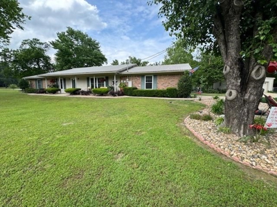 Residential Home in Hughes Springs For Sale - image 39