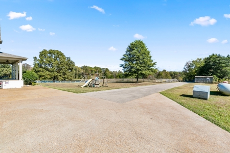 Executive-Style Country Home for Sale in Gibson County, TN - image 24