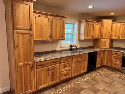 5 Bedroom 3.5 Bath Home-Basement-4.33+/- Acres-Liberty, Ky. - image 23