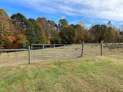 5 Bedroom 3.5 Bath Home-Basement-4.33+/- Acres-Liberty, Ky. - image 10
