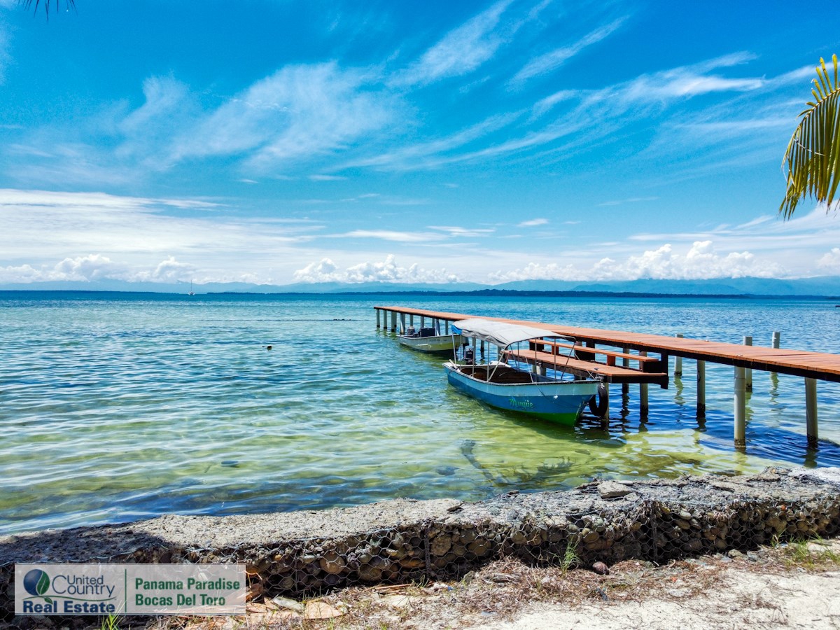 Beachfront Home with Private Dock — Isla Bastimentos, Bocas del Toro - 45