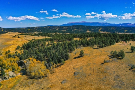 Secluded Colorado Mountain Property with Amazing Views - image 35
