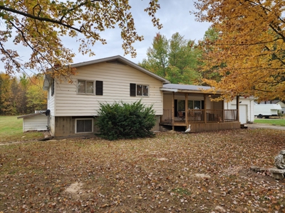 3/4 Bedroom, 2 Bath Country Home w/Outbuildings and Pool - image 1
