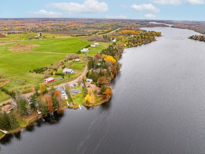 Lake Home/Year-Round Cabin for Sale on Pine Lake, Finlayson - image 19