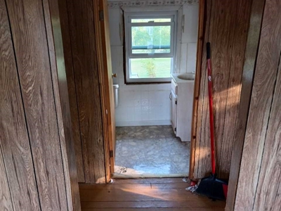 Traditional 2 Story Home in Ava  with Spacious Back Yard - image 39