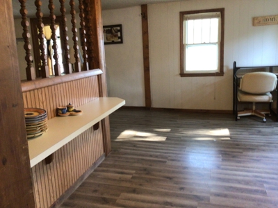 Traditional 2 Story Home in Ava  with Spacious Back Yard - image 33