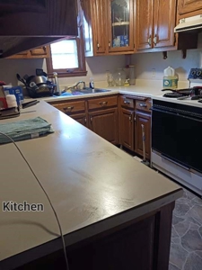 Traditional 2 Story Home in Ava  with Spacious Back Yard - image 40