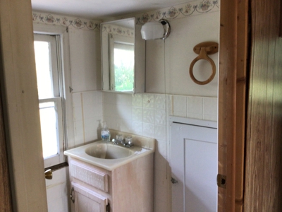 Traditional 2 Story Home in Ava  with Spacious Back Yard - image 22