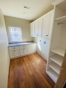 Beautiful New Home overlooking Golf Course in Boonville MO - image 11