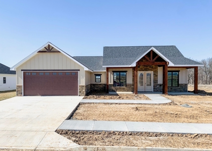 Beautiful New Home overlooking Golf Course in Boonville MO - image 5