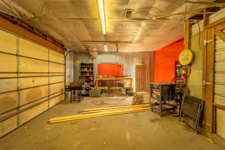Country Home and 3.44+/- Acres in Oregon County - image 36