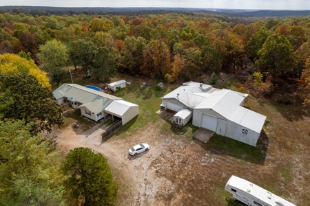Country Home and 3.44+/- Acres in Oregon County - image 38