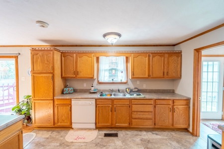 Country Home and 3.44+/- Acres in Oregon County - image 20
