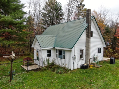 Country Cape in Maine - image 1