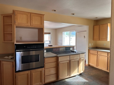 3bed/2bath 1932 sq.ft home with 53.11 acres - image 13