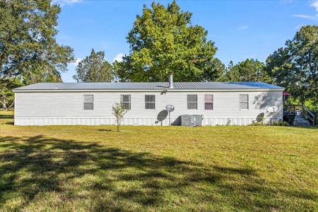 Single Family Home in High Springs Florida - image 22