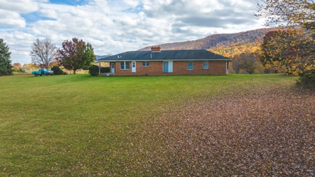 Offering #2 Country Home with Acreage for Sale in Floyd VA - image 10
