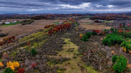 Slice of Paradise in Monroe County Wisconsin - image 16