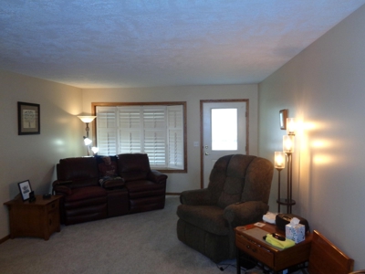 Condominium For Sale In Missouri Valley Iowa - image 17