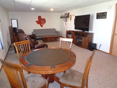 Condominium For Sale In Missouri Valley Iowa - image 33