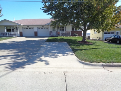 Condominium For Sale In Missouri Valley Iowa - image 2