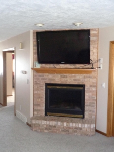 Condominium For Sale In Missouri Valley Iowa - image 10