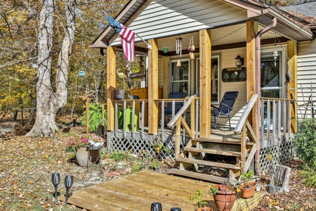 Country Home for Sale in Lawrence County, Tennessee - image 7
