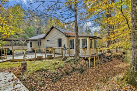 Country Home for Sale in Lawrence County, Tennessee - image 34