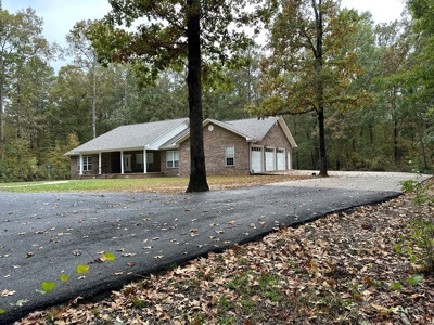 Home For Sale just minutes from Warren! - image 1