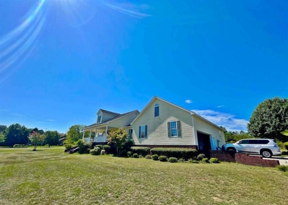 Five Bedroom Country Home Near Cheraw State Park - image 7