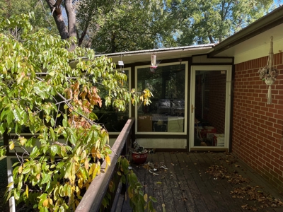 Large 3 AC lot and home for sale located in Pea Ridge. - image 18