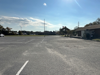 Prime 4.5 Acre Commercial Space in Washington, NC - image 14