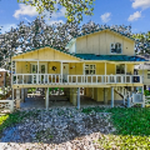 Suwannee River Waterfront Home For Sale - image 1