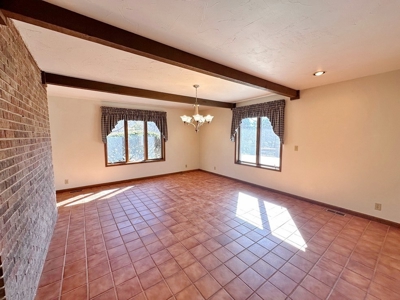 El Dorado Springs Missouri Country Home and Land For Sale - image 29
