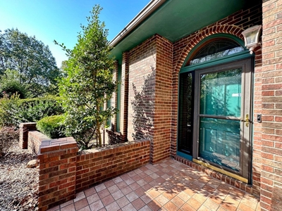El Dorado Springs Missouri Country Home and Land For Sale - image 3