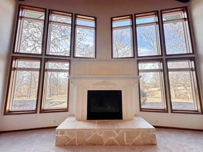 El Dorado Springs Missouri Country Home and Land For Sale - image 40
