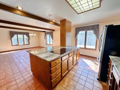 El Dorado Springs Missouri Country Home and Land For Sale - image 28