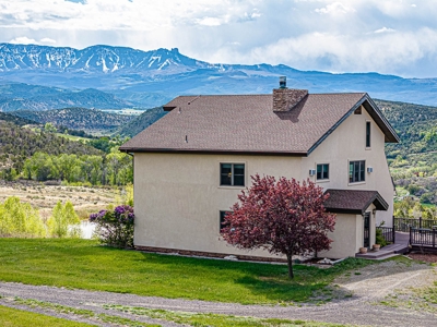 Colorado Home in the Mountains with Income Potential - image 3