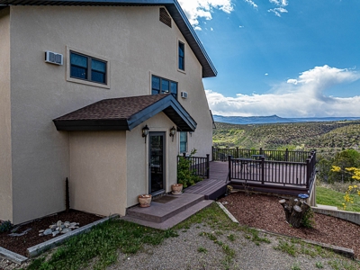 Colorado Home in the Mountains with Income Potential - image 15