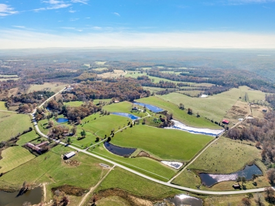 Luxury Ranch for Sale in Morgan County, Tennessee - image 42