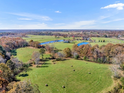 Luxury Ranch for Sale in Morgan County, Tennessee - image 44