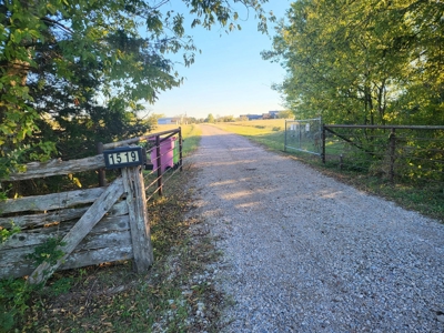 For Sale 40.22 Acres Wolfe City Hunt County - image 11