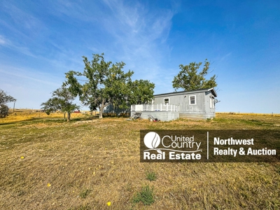 Savoy MT Country Home For Sale Near Hunting and Fishing - image 49
