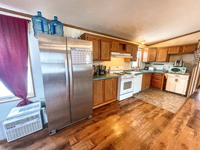 Savoy MT Country Home For Sale Near Hunting and Fishing - image 18